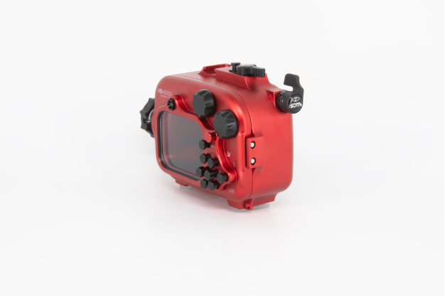 Housing for Olympus Tough! TG-6 - included dual fiber optic cable adaptor