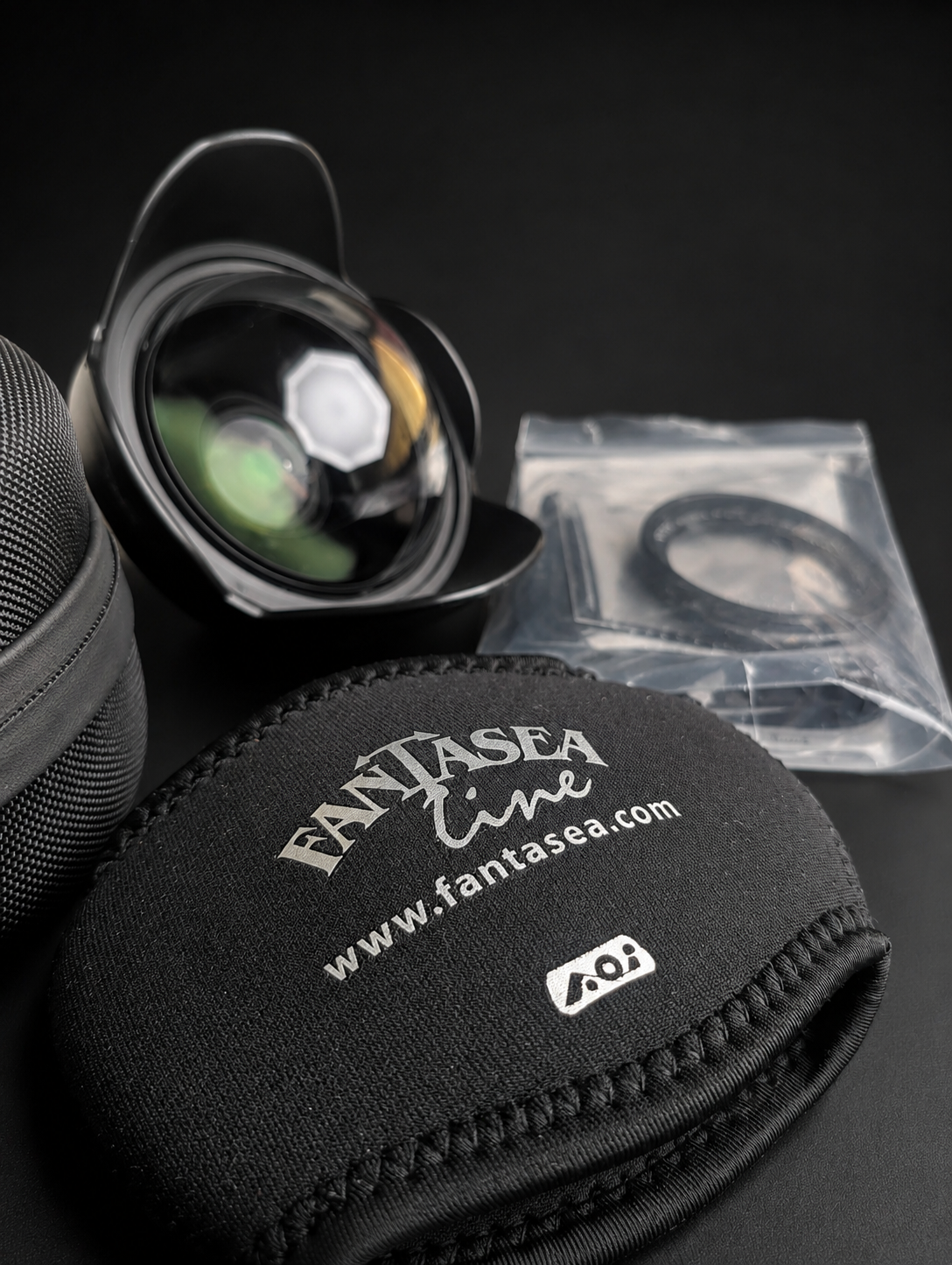 Fantasea UWL-400F Wide Angle Wet Lens - Open Box