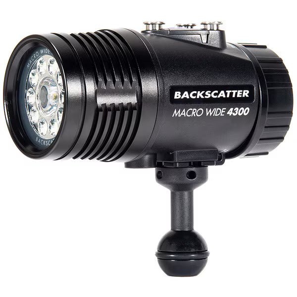 Backscatter mw 4300 video light